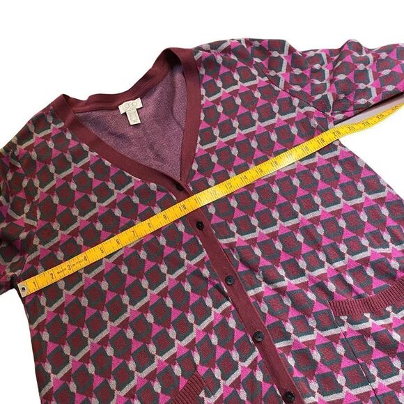 LOGO Geometric Long Cardigan Sweater - Picture 8 of 8